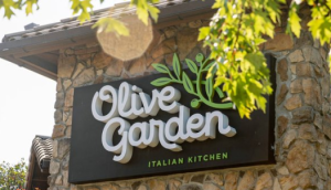 Darden Restaurants Reports Mixed Results as Olive Garden Sales Decline ...